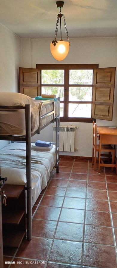 Albergue El Caseron De Fuentes Carrionas Cardano de Abajo Екстериор снимка