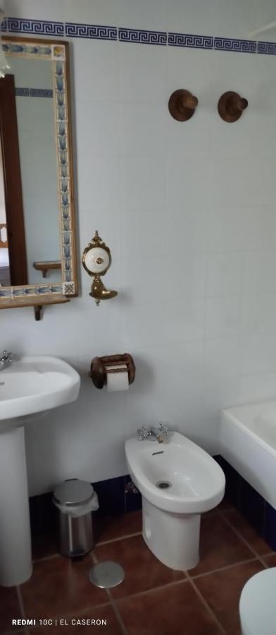 Albergue El Caseron De Fuentes Carrionas Cardano de Abajo Екстериор снимка